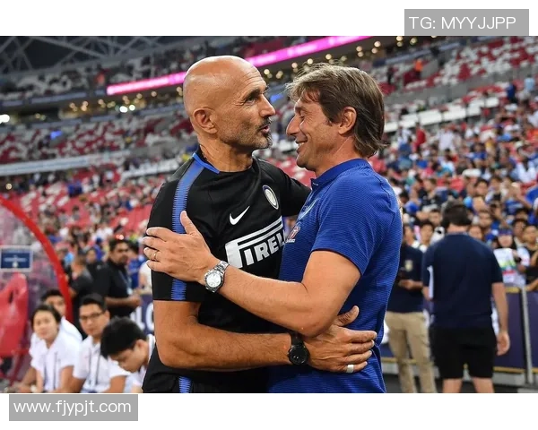 足球明星官宣图片背后的故事与瞬间揭秘让我们一起见证他们的辉煌时刻